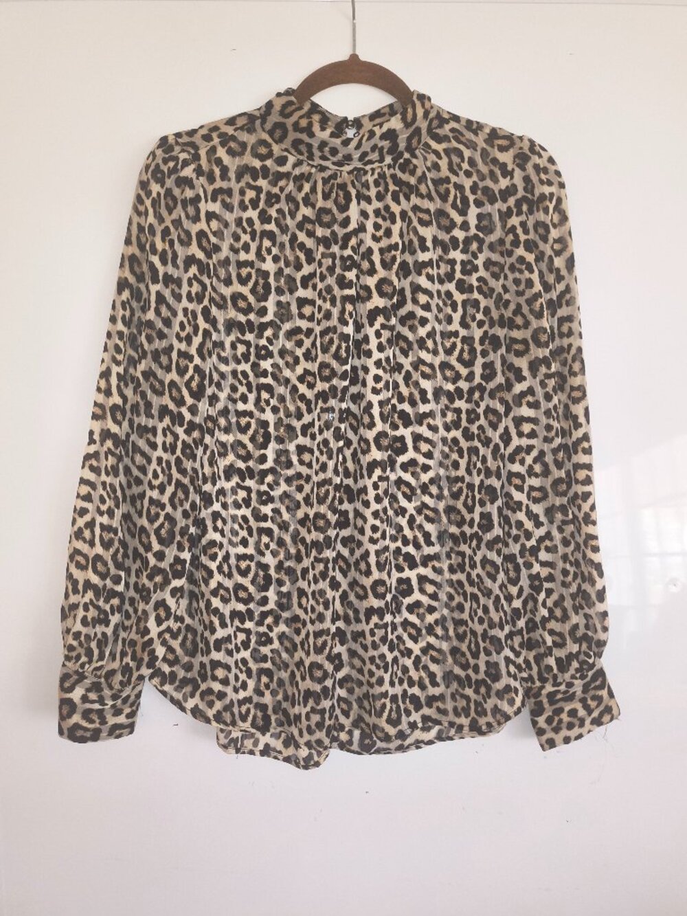 H&M Long Sleeve Animal Print Blouse